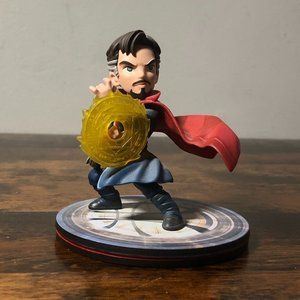 Doctor Strange Avengers Marvel Q-Fig Figure Loot Crate exclusive